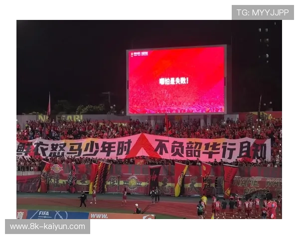 铜梁龙体育场闭馆改造，为中超联赛做准备